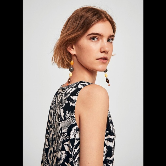 (2 for $15 ) Mango Chiffon Ruffle Top - Picture 5 of 13